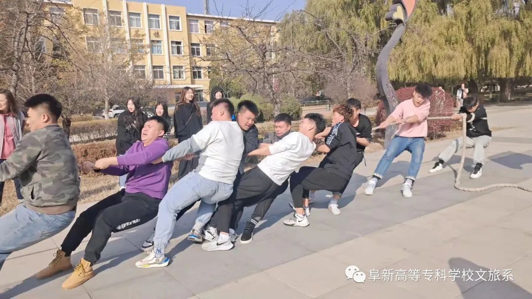 1642872775344426.jpg 持之以绳,力争上游 (7).jpg